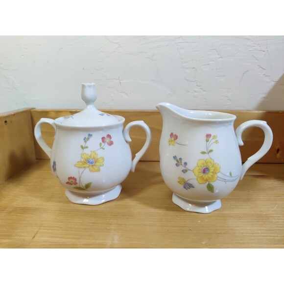 Vtg Sugar & Creamer Set MEADOWBROOK Rhythm China By International Japan READ - Picture 1 of 11